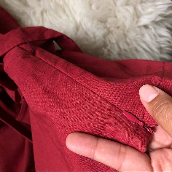 🌹 Red Linen Ruffle Blouse 🌹 - Picture 7 of 7